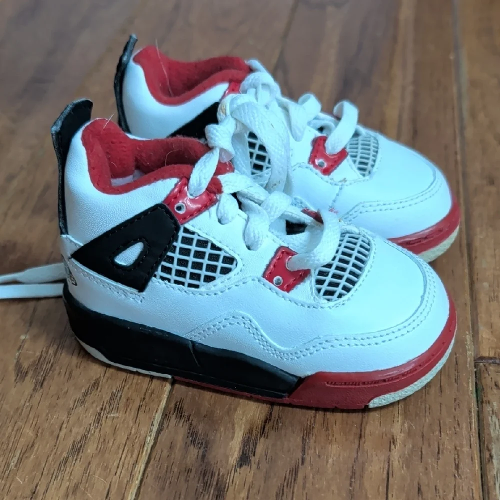 Nike Air Jordan 4 IV Retro Fire Baby White, Red & Black Athletic Sneakers